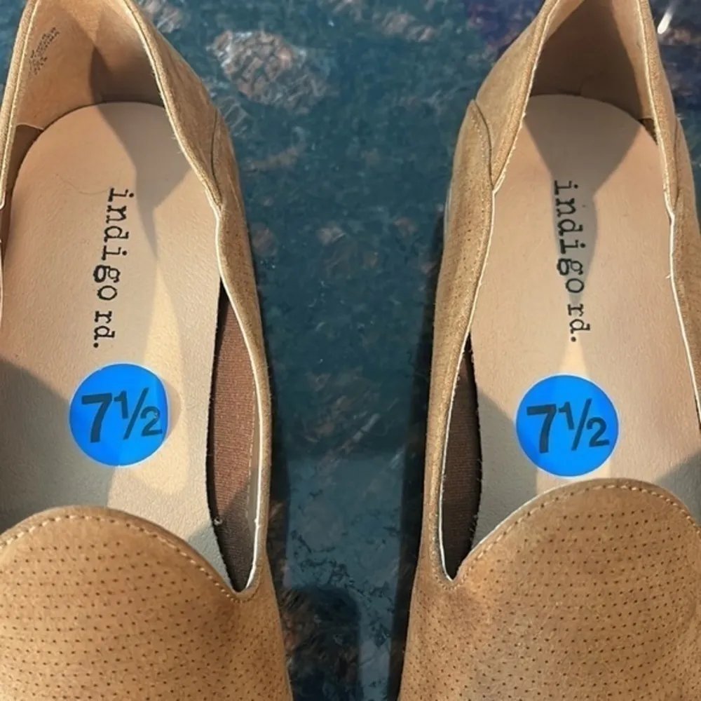 Indigo Rd suede slip ons - Image 3