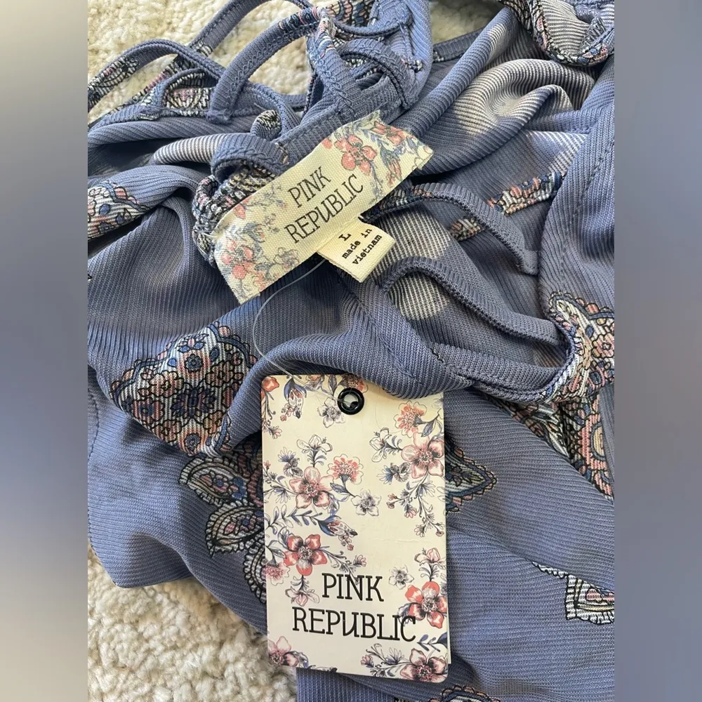 Pink republic NWT  Dress - Image 2