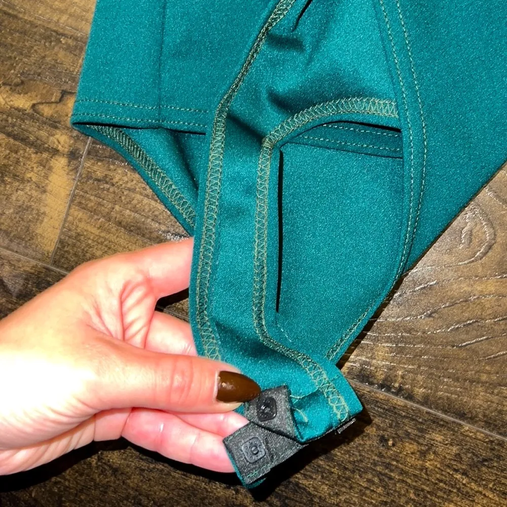 Pretty Little Things Emerald One Shoulder Bodysuit - Image 4