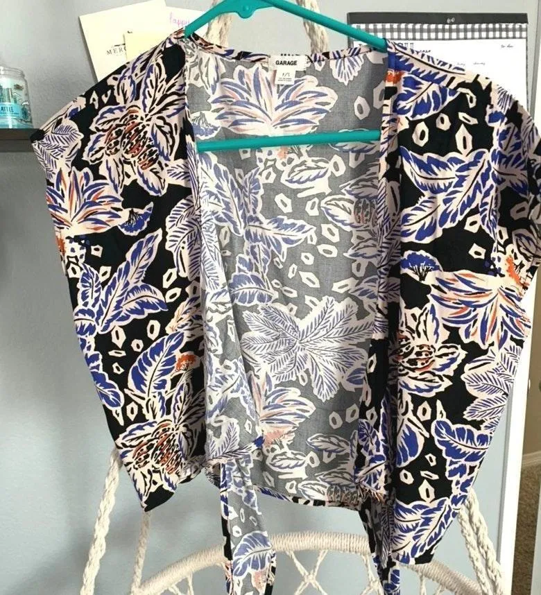 Garage Wrap top - Image 2