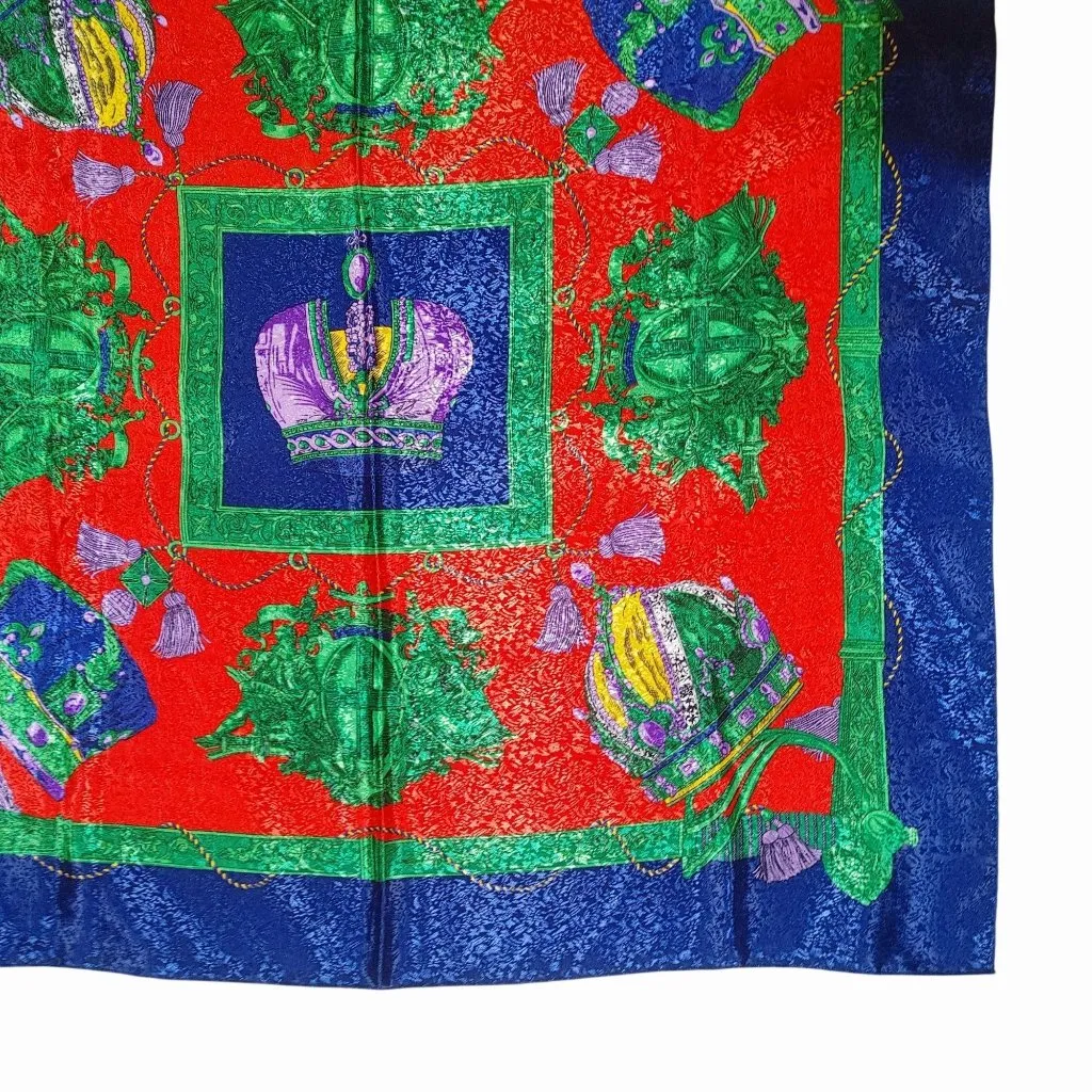 Royal Crown Crest Print Square Scarf Vintage Aroque Equestrian Shields Chains Red - Image 12