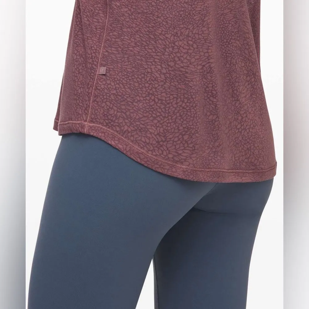 Lululemon Timeless Classic Tank Women’s Size 4 Racerback Plum Wine Active Yoga - Image 7