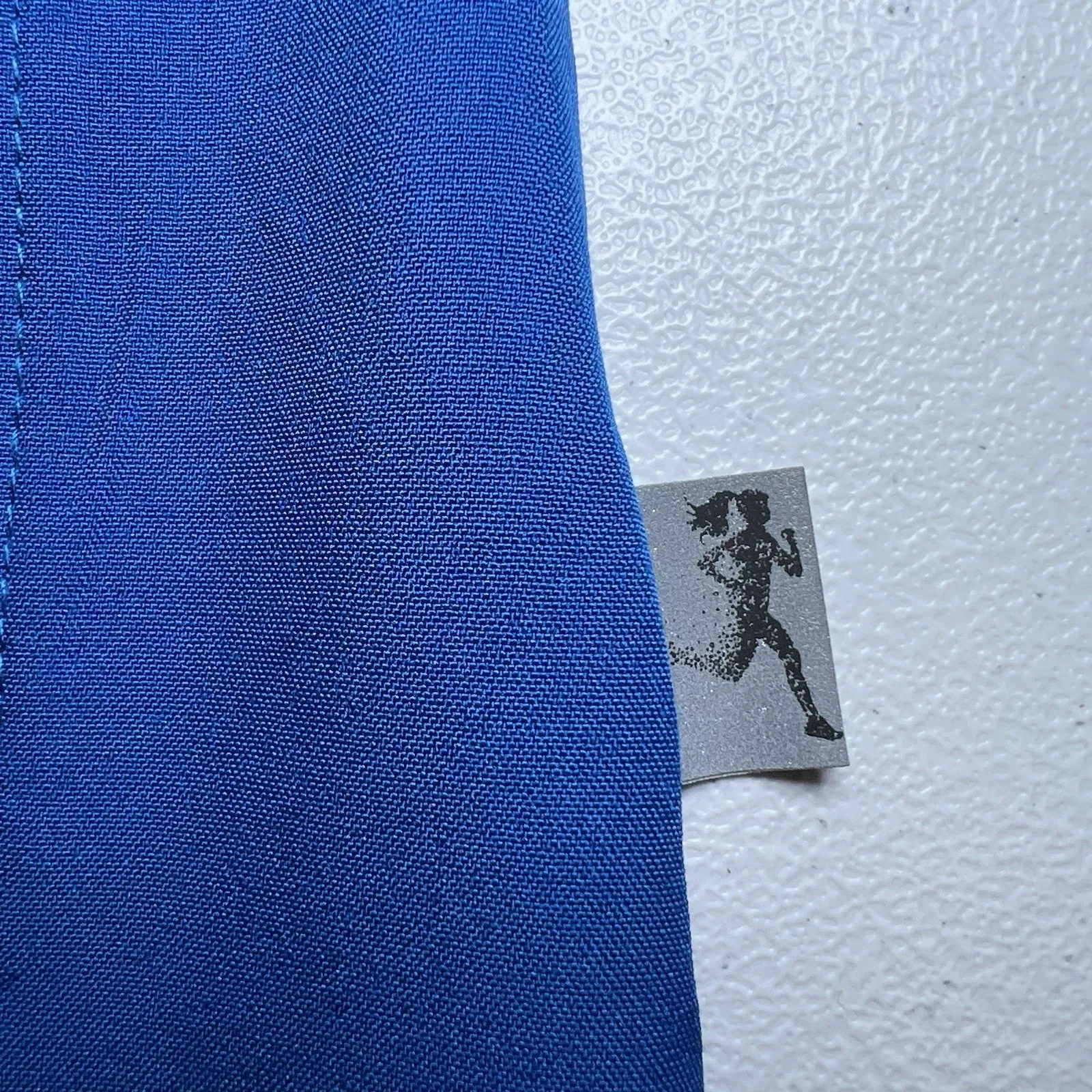 Med Couture Activate Performance‎ Stretch Scrub Top Women’s Size Small Royal NWT Blue - Image 3