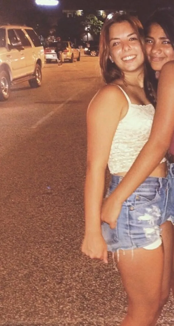 Levi’s Distressed  Shorts - Image 4