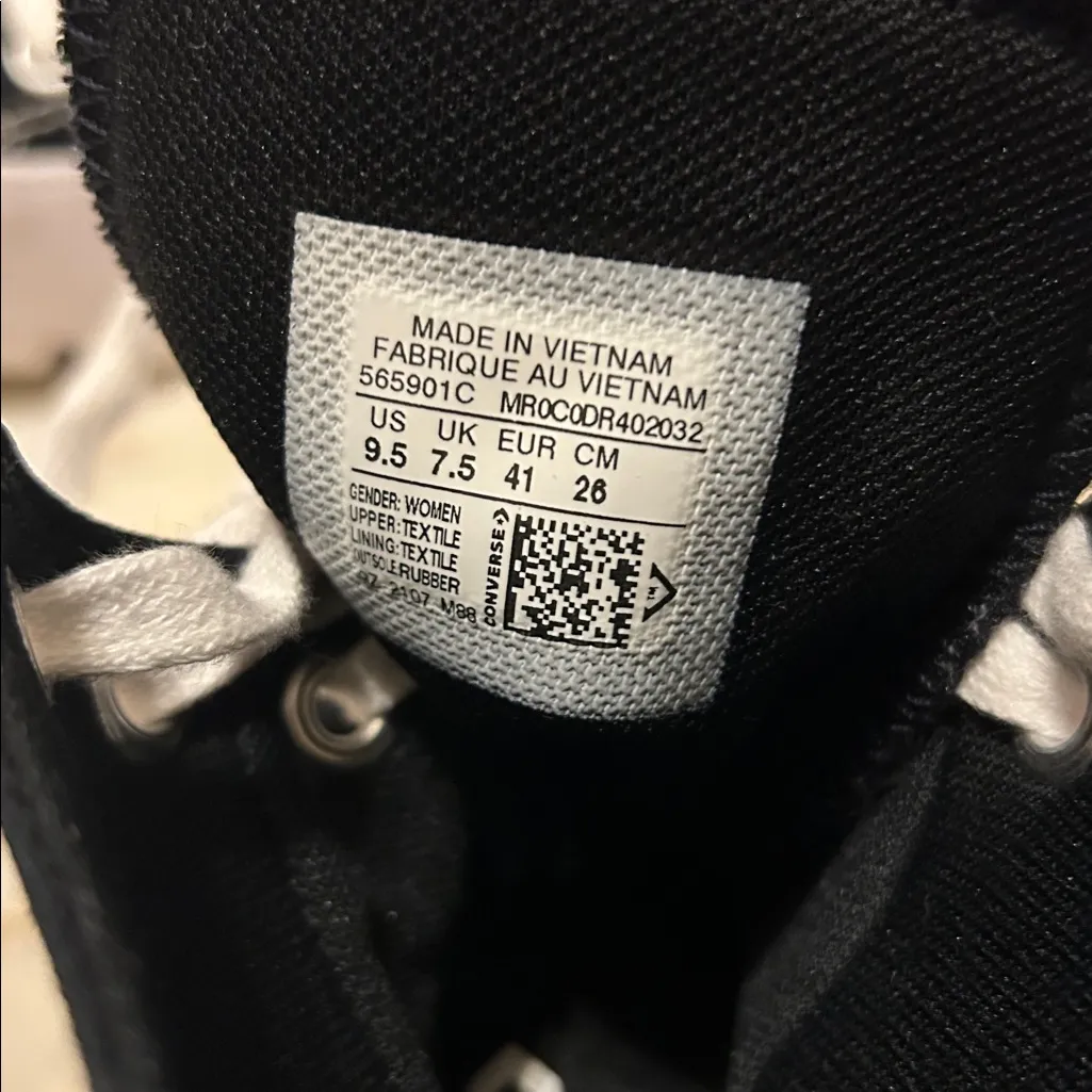 Converse All Star Lugged Black & White Platform Hightop Canvas Sneakers Size 9.5 - Image 7