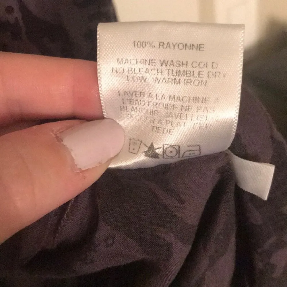 Velvet brand 3/4 length floral blouse size S - Image 6