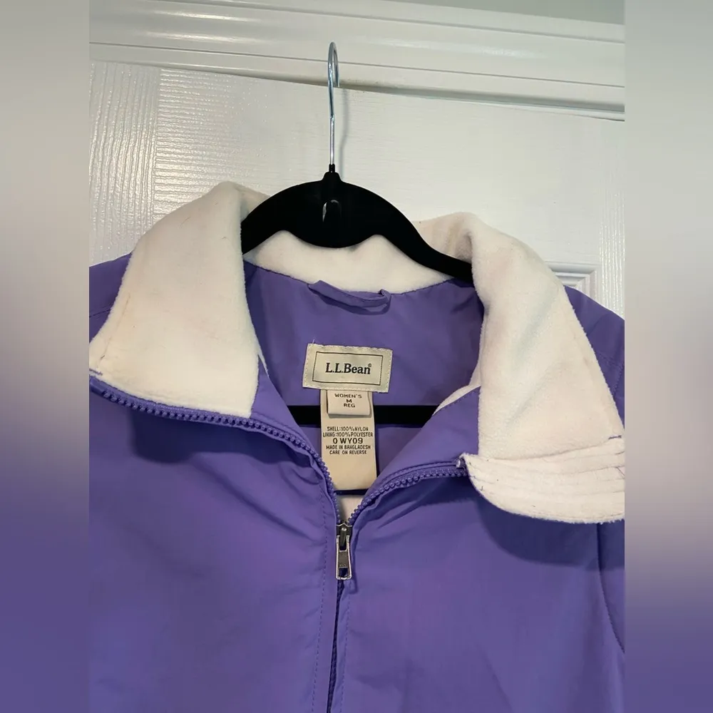 L.L. Bean Size M Purple White Full Zip Fleece Lined Soft Shell Vest Zip Pkckets Size M - Image 2