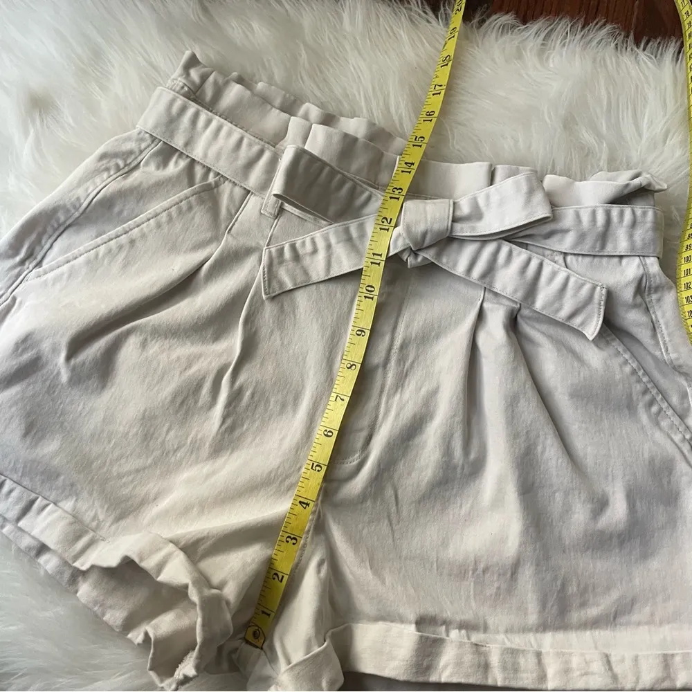 Khaki Paperbag Shorts Ultra High Rise - Image 5