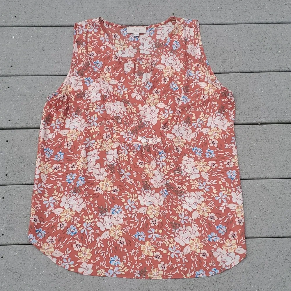 Loft Floral Print Sleeves V-Neck Blouse - Image 6