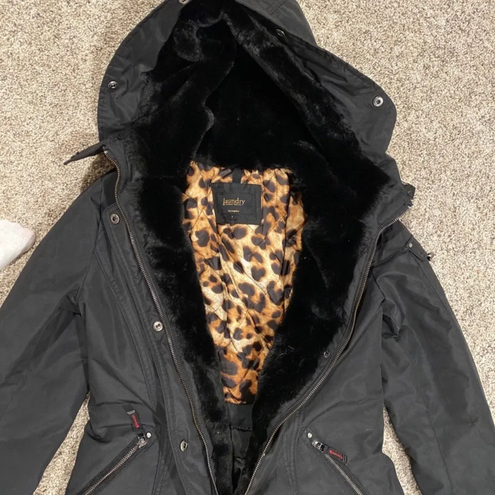 Laundry parka - Image 2