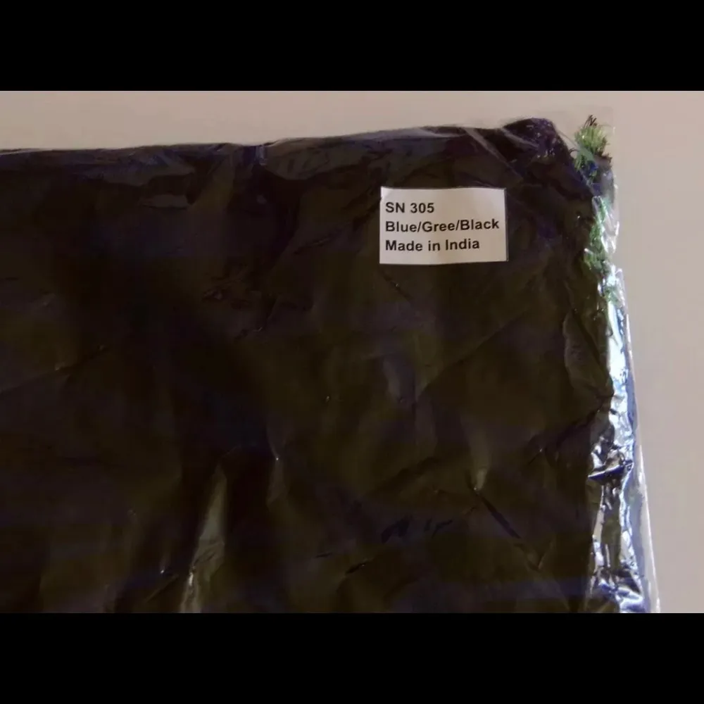 Blue Green Black Scarf New In Packaging Gift - Image 3