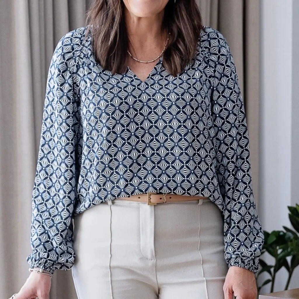 ANN TAYLOR LOFT Geo Shirred Raglan Blouse Navy Blue Geometric Floral Long Sleeve - Image 3