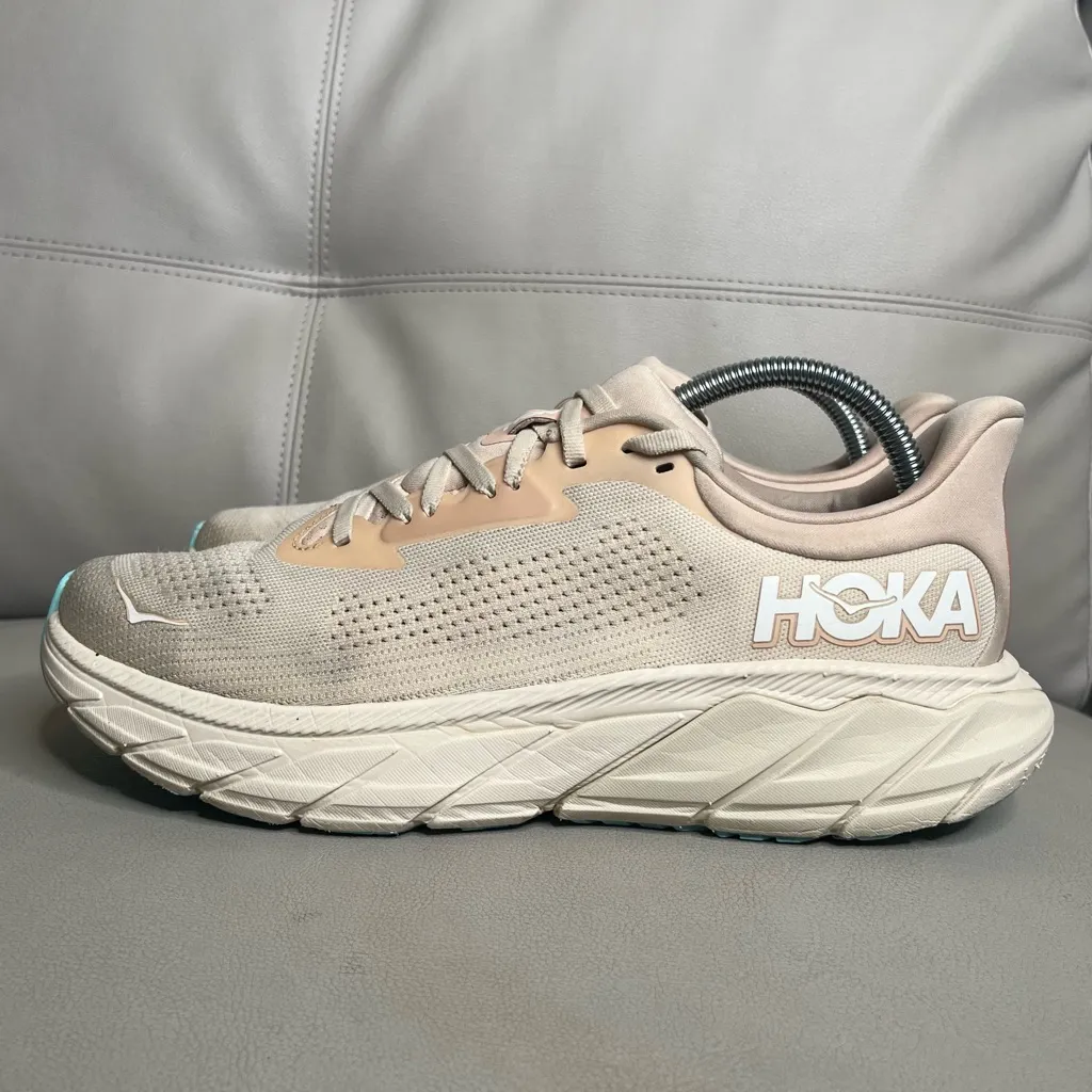 Hoka Arahi 7 Vanilla Beige Athletic Running Shoes Sneakers Women’s Size 10.5 - Image 4