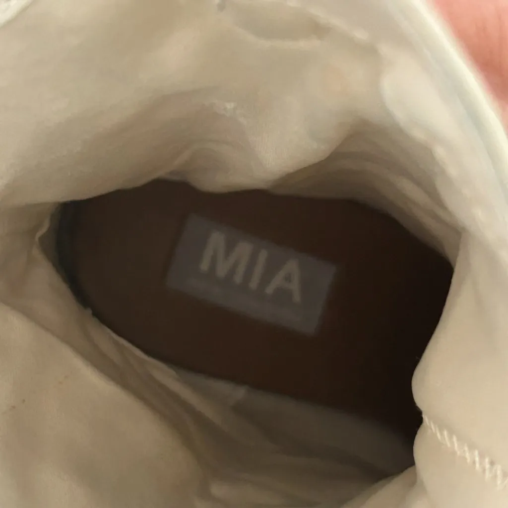 MIA Raylyn Western Boots Ivory Western Heeled Boot Size 7 Rodeo Pointed Toe - Image 10