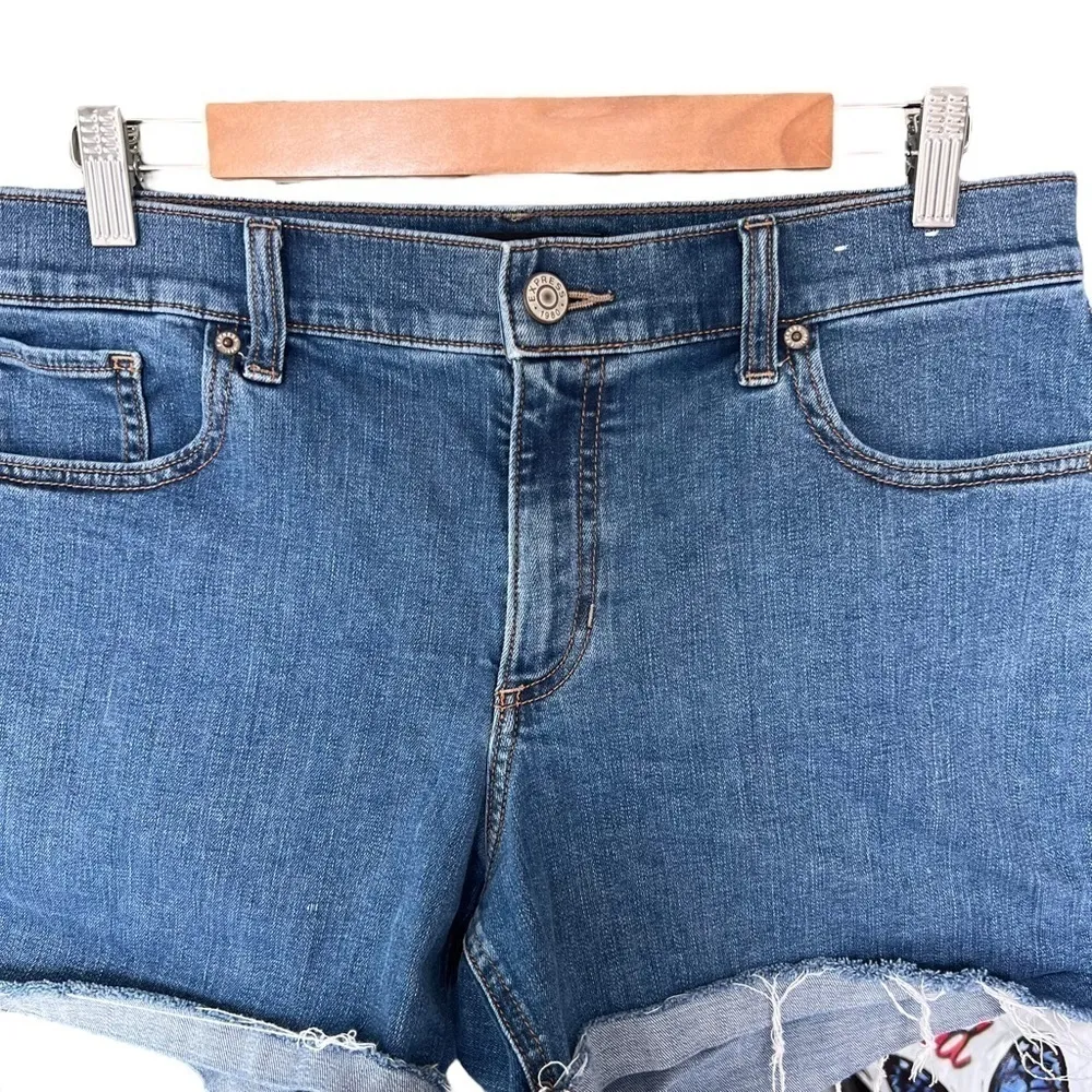 Express - Original Midi High Rise Jean Shorts Size 10 - Image 2