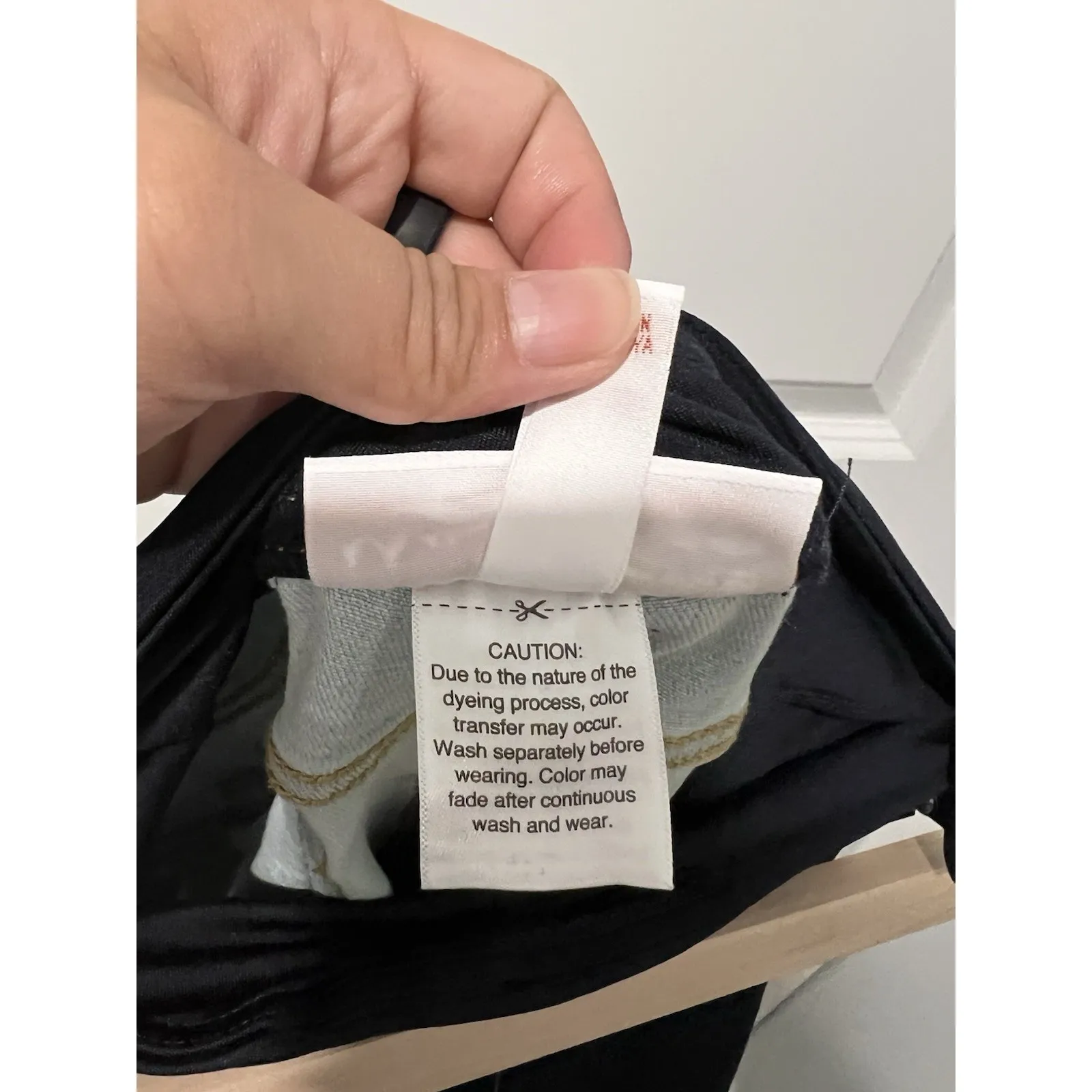 ✨‎ Isabel Maternity By Ingrid & Isabel Midi Cut - Image 4