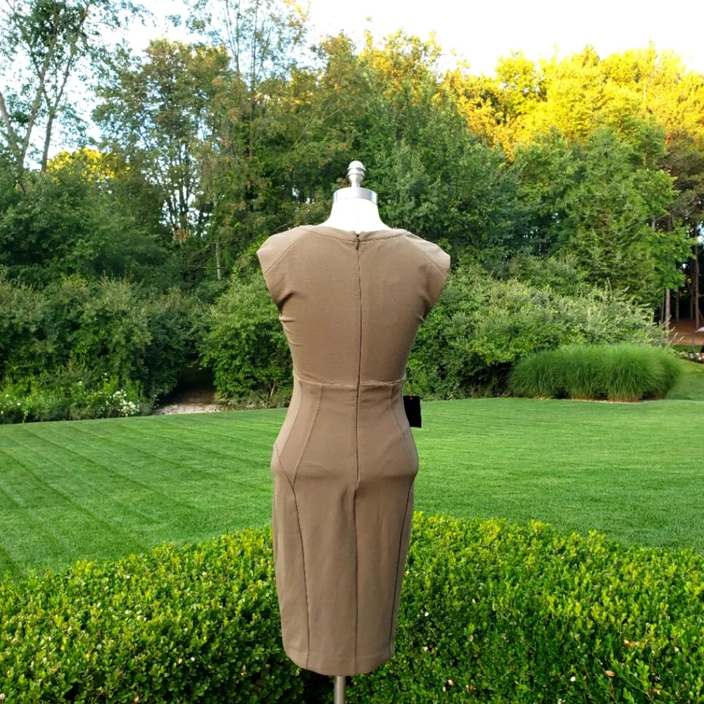 bebe Priscilla Texture Crepe Dress - Image 6