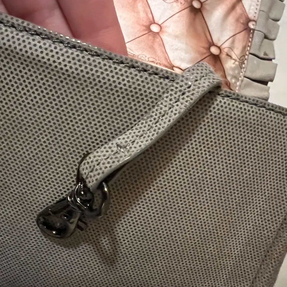 Betsy’s Johnson clutch classic from early 2000’s - Image 4