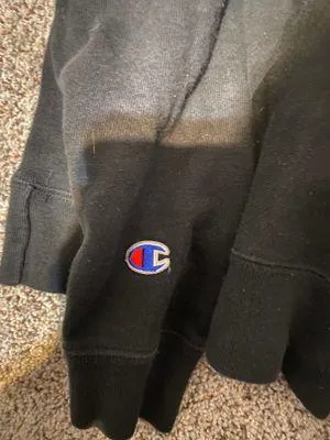 Champion hoodie - Image 2