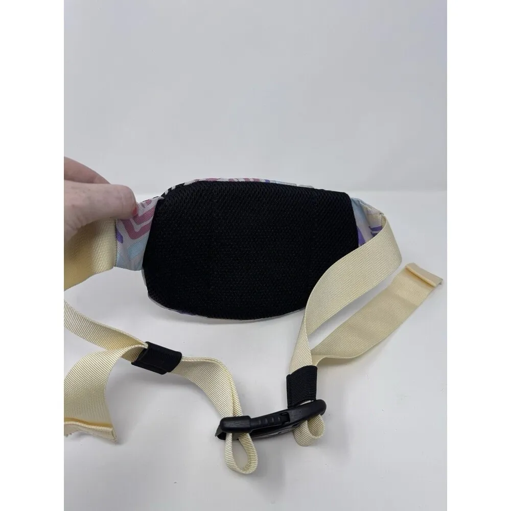 KAVU Spectator Waist Pack Multi Color 9”x5” Hike Urban Travel Black Fanny Pack - Image 2