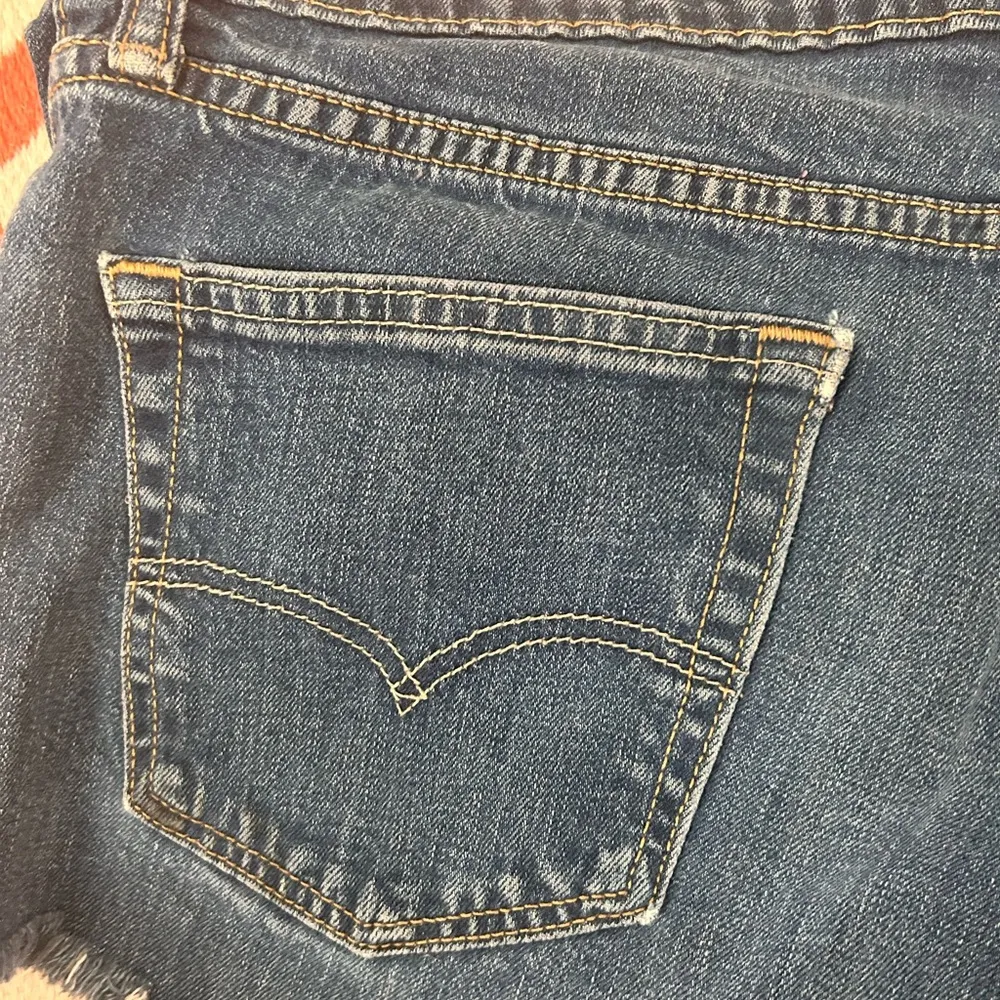 Levi Rose patch frayed cutoff 34 - Image 11