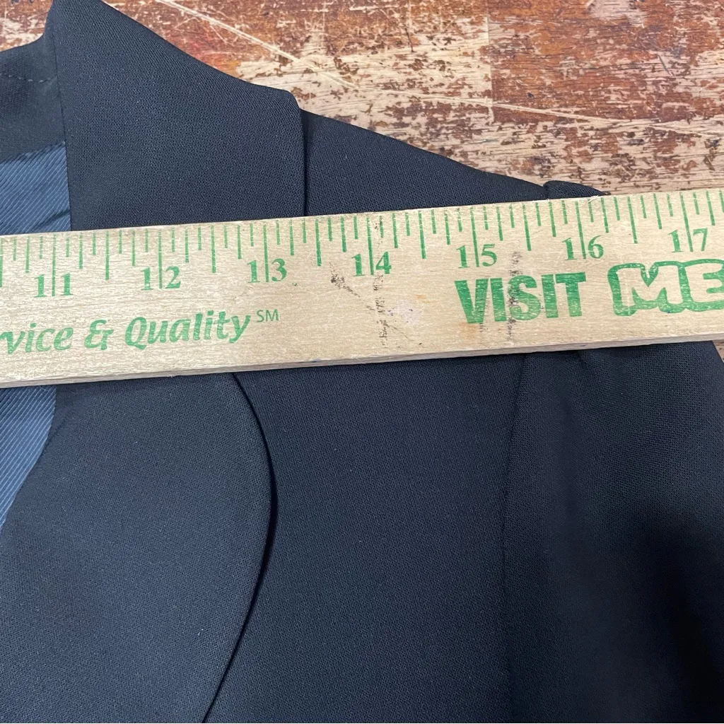 Armani Collezioni Black Virgin‎ Wool Blazer Tie Back Made in Italy Size 12 - Image 6