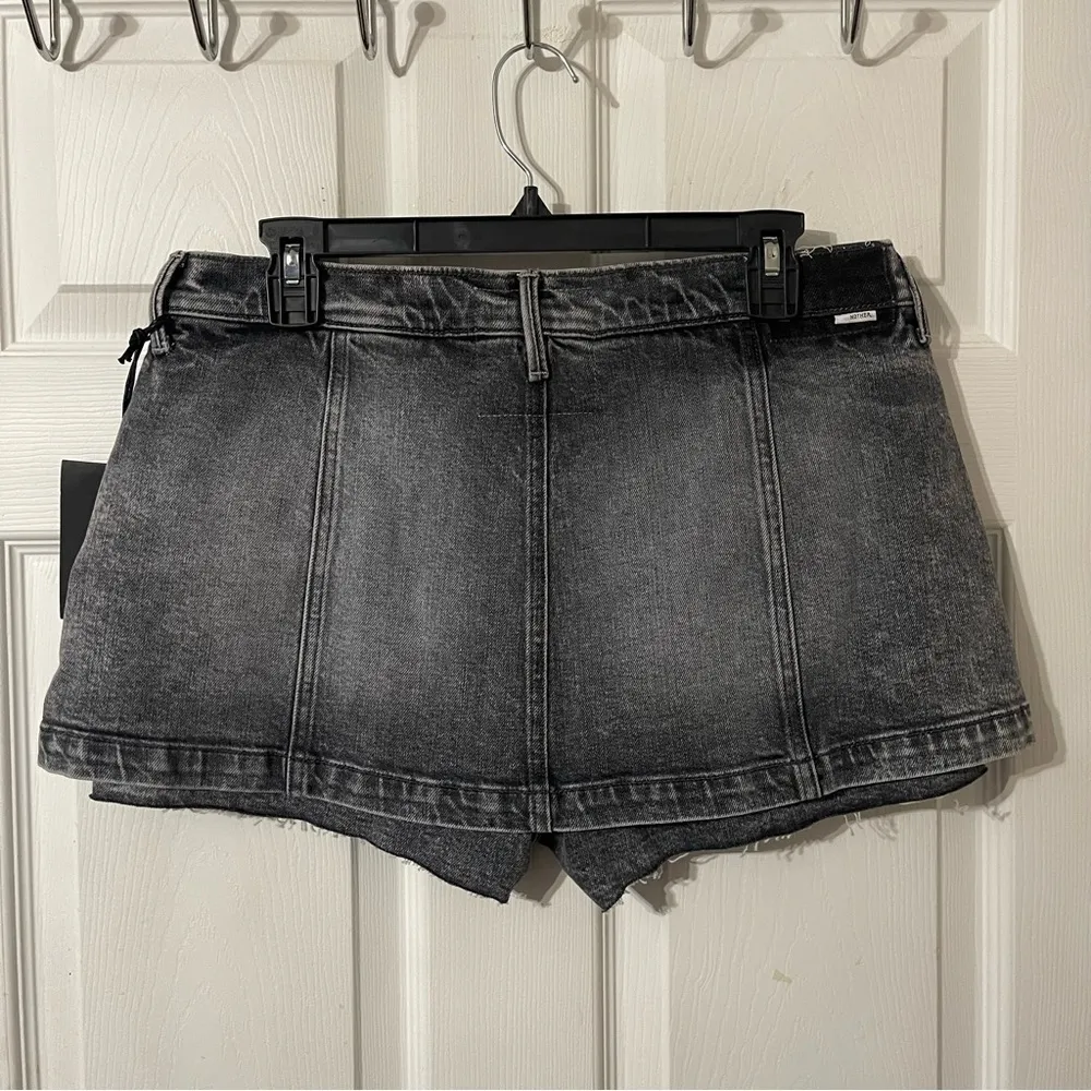 NWT Mother Superior The Breaker Mini Skirt In Shadow Dancing Size 31 Denim Skirt Gray - Image 12
