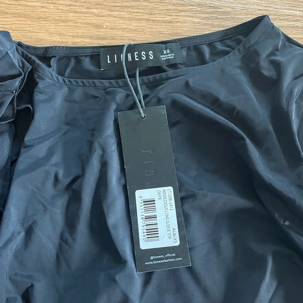 LIONESS  top - Image 4