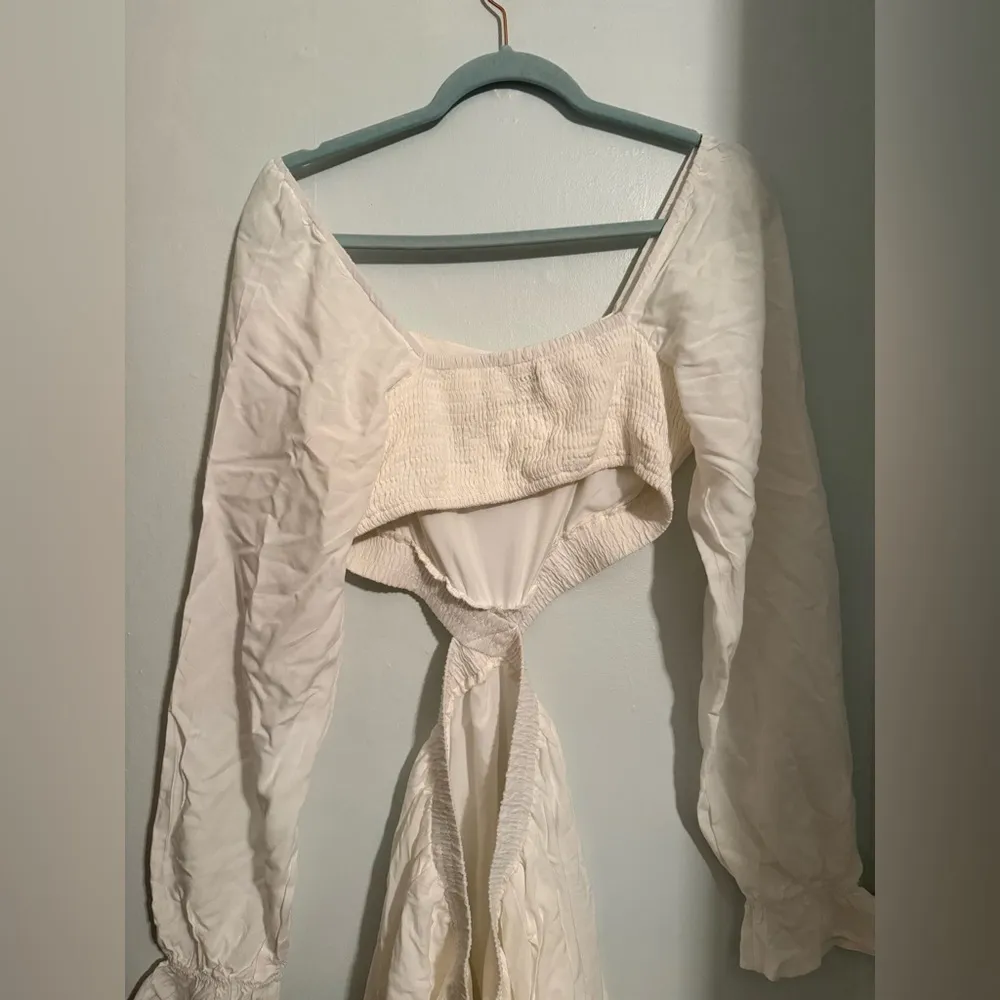 Cutout Sides White Dress Size L - Image 4