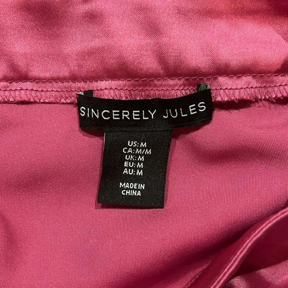 pink satin skirt - Image 3