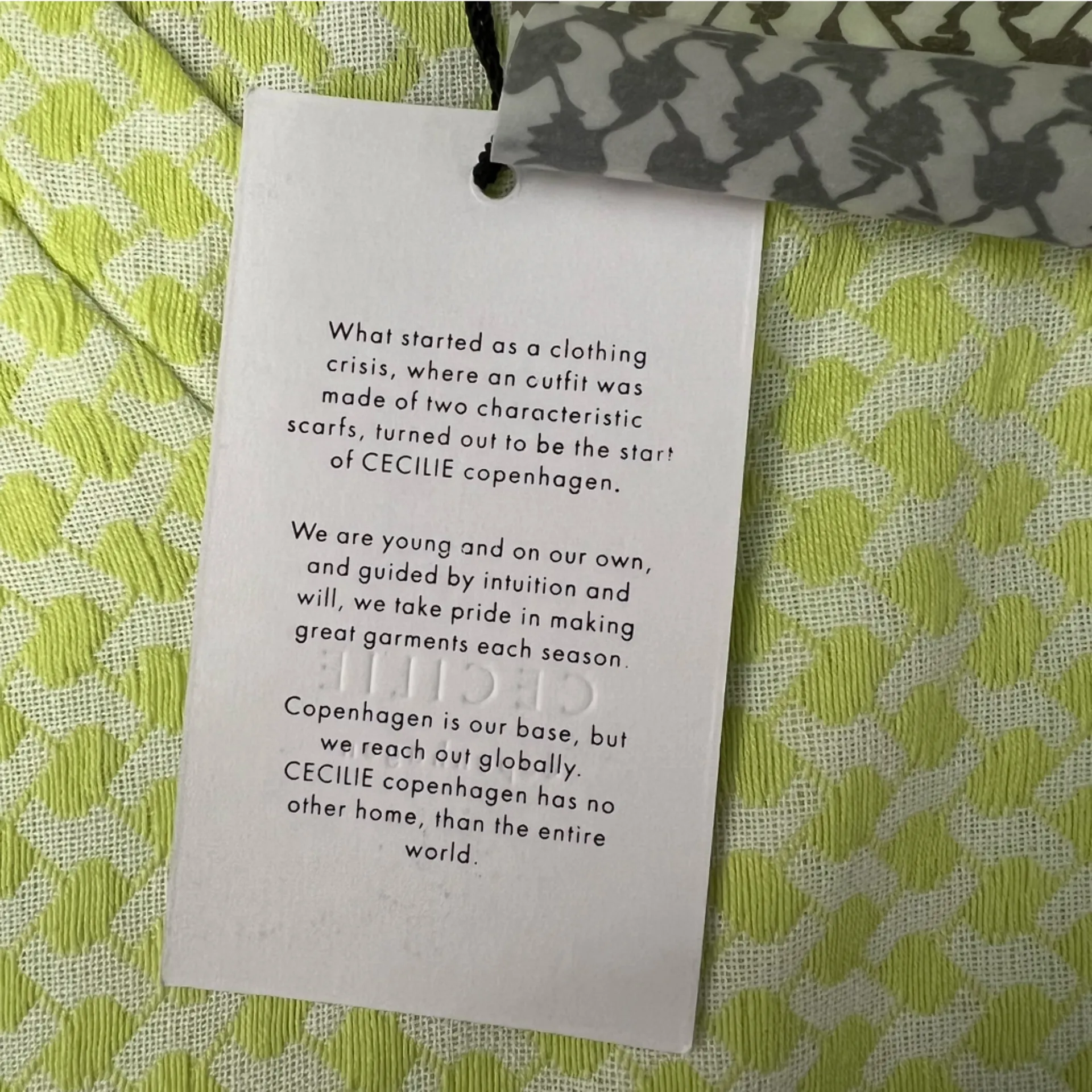 Cecilie Copenhagen Green White Women’s Short Sleeve 100% Cotton Top Size Large - Image 3