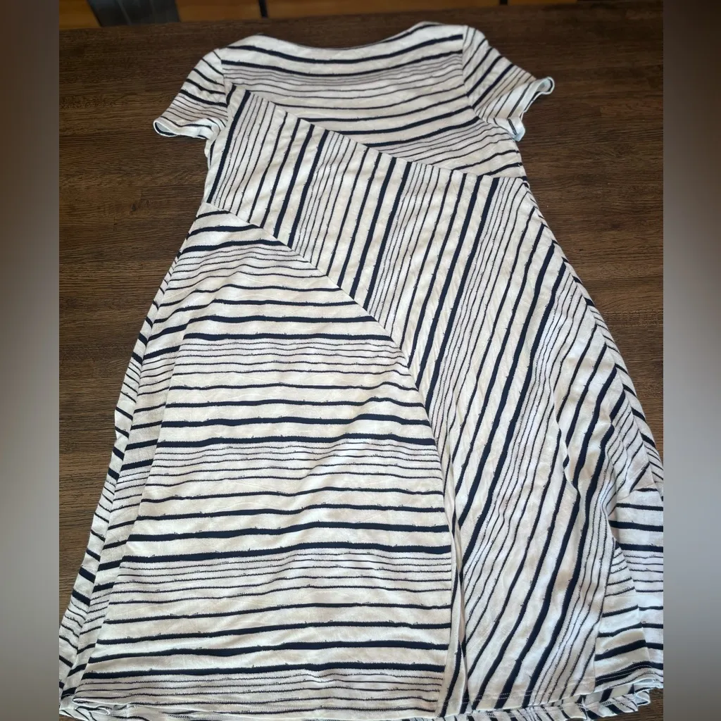 Anthropologie Maeve Abstract Stripe Dress navy and white - Small - Image 9