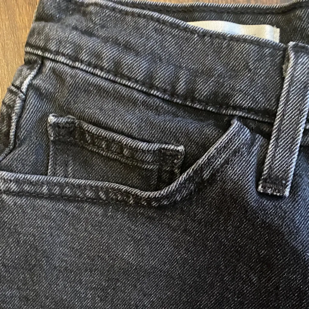 Universal Thread Dark Gray Denim Shorts - Image 5