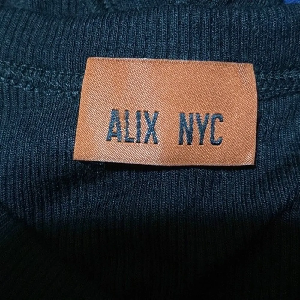 Alix NYC Black Chelsea Short Sleeve Bodysuit size medium NWT - Image 3