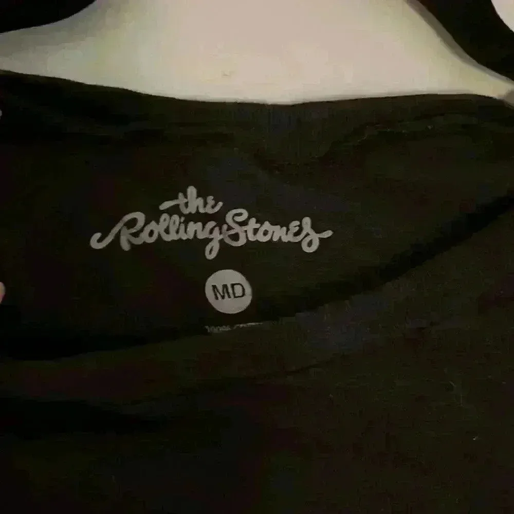 Black “The Rolling Stones 1975-US Tour” Tee. - Image 3