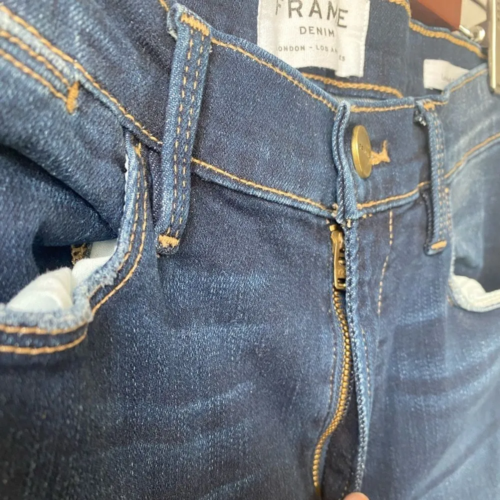 Frame Denim Le High Straight Fringe Hem Jeans in Pine Knoll Dark Wash - Image 7