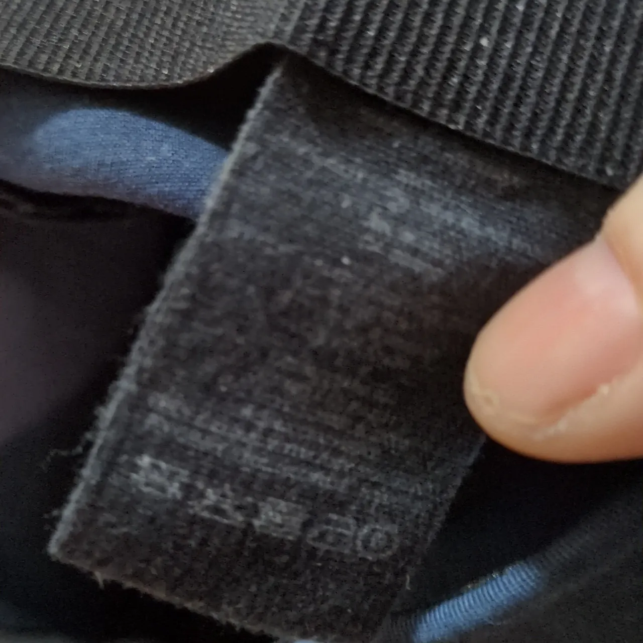 Theory Blue Cropped Pants Size 6 - Image 9