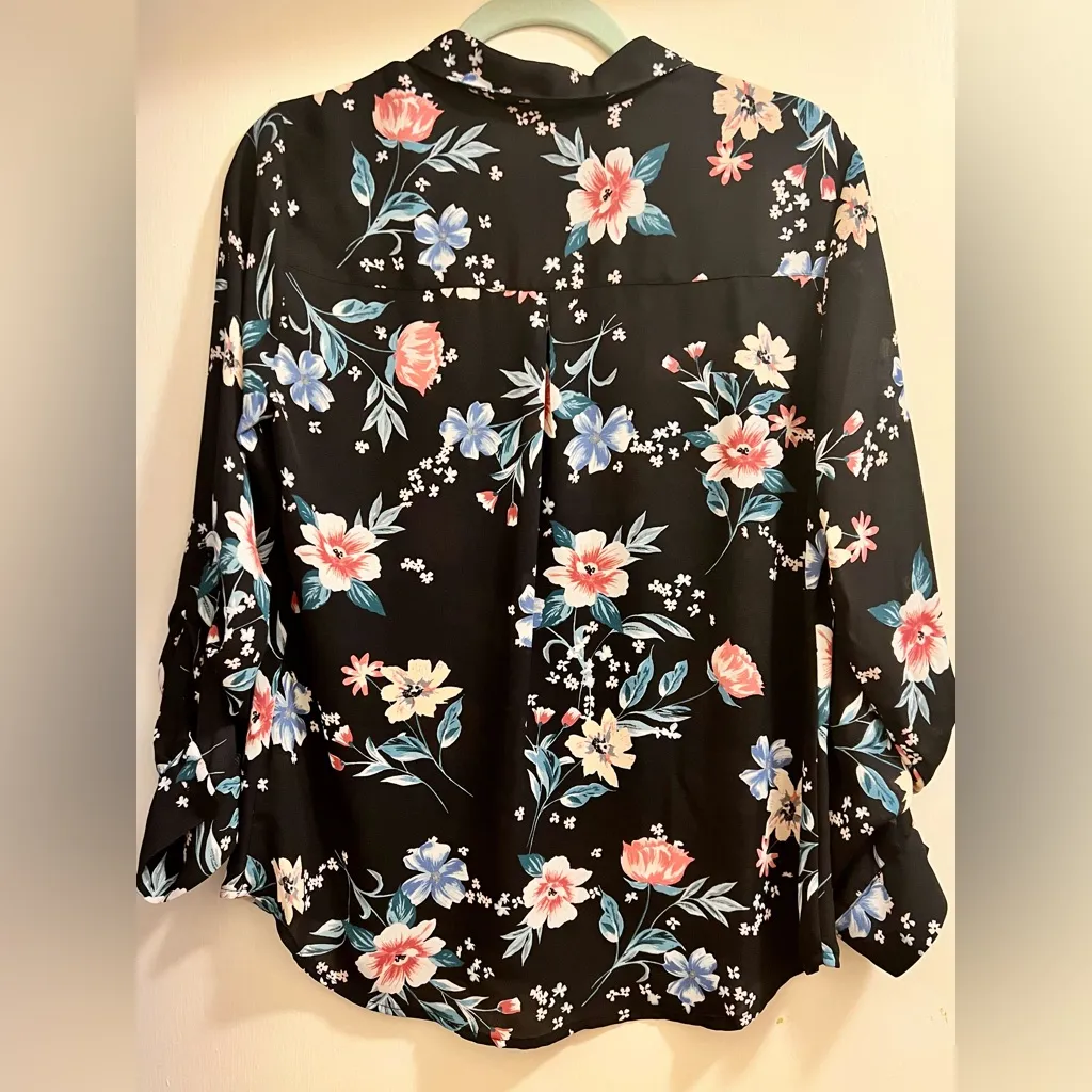 Candie’s Floral Black/Blue Chiffon Work Blouse (EUC) Medium - Image 2