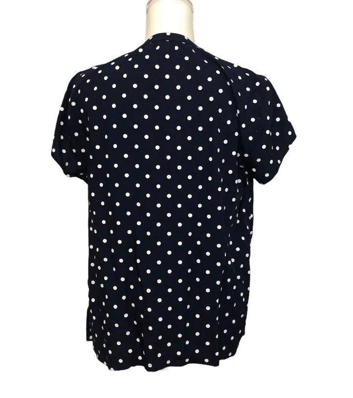 Old Navy NWOT  Polka Dot Button Front Blouse Top - Image 3