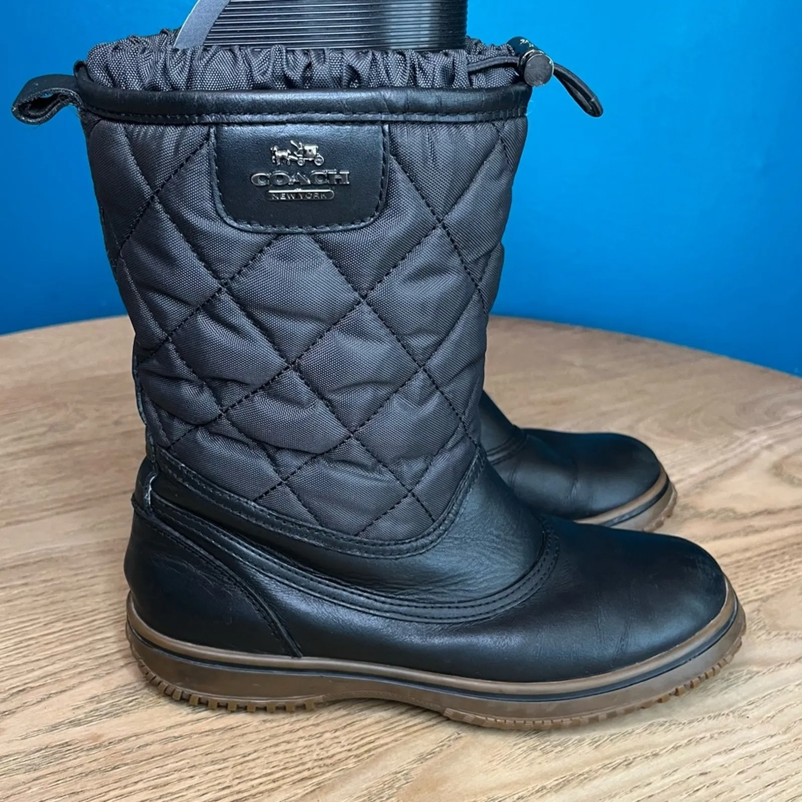 Coach Samara Black Quilted Midi Snow Boots Nylon Leather Women’s Size 6 - Image 2