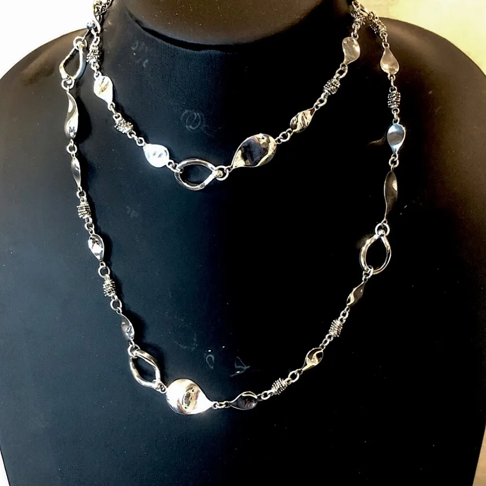 MICHAEL DAWKINS Starry Night Sterling Silver Petals and Oxidized Stars Necklace - Image 6