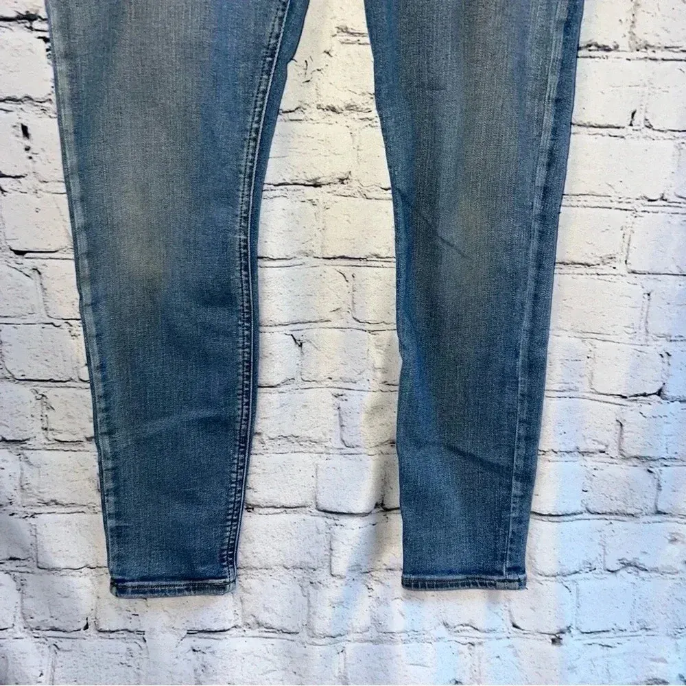 Asos Women’s Medium Wash Skinny Leg Denim‎ Jeans Size 30/28 - Image 3