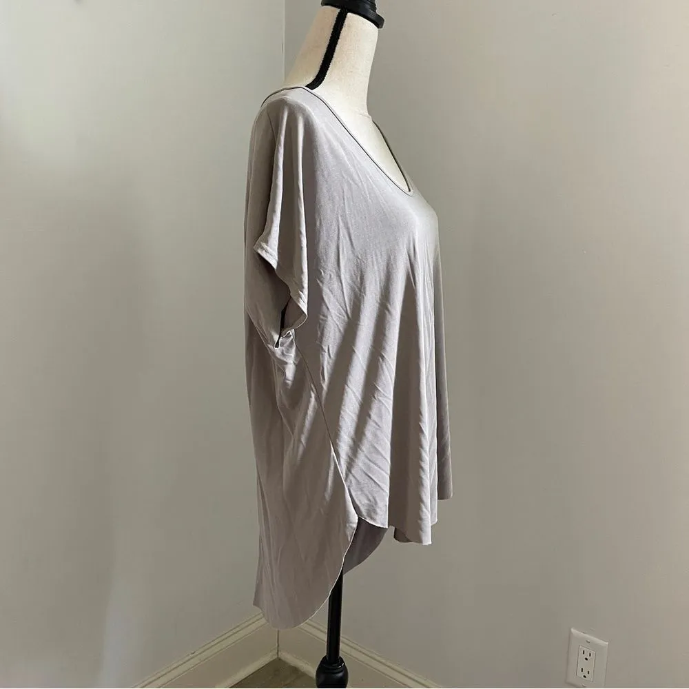 J.O.A.‎ Light Gray Relaxed Short Sleeve Tee size Medium Oversized Lounge Tunic - Image 3