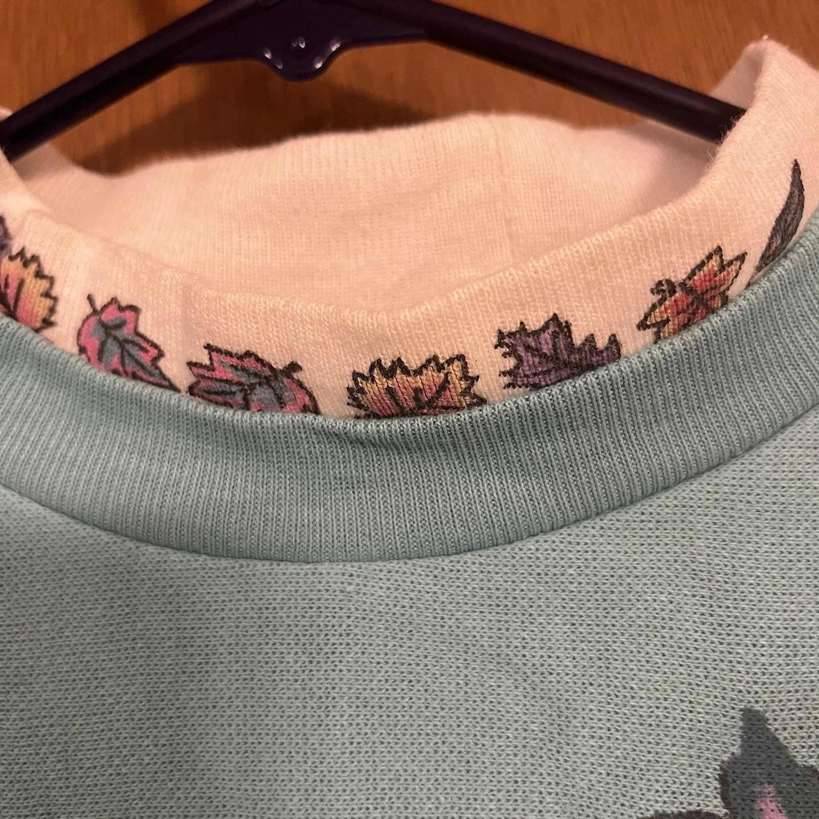 Vintage blue Mock Turtleneck Granny sweatshirt With Leaves - Image 3