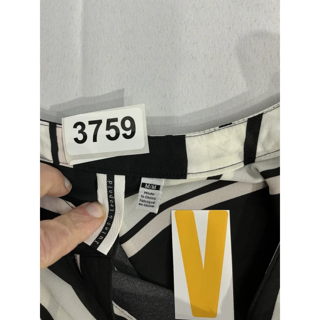 Womans Jules & Leopold M/M Black White 3/4 Button Up Long Sleeve Pullover Blouse - Image 3