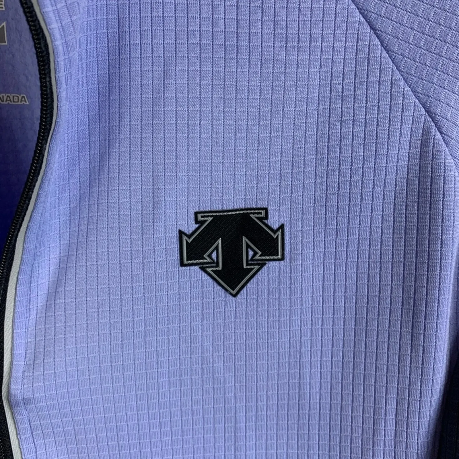 Descente Cornflower Blue Grey Cycling Jacket Sz Medium - Image 8