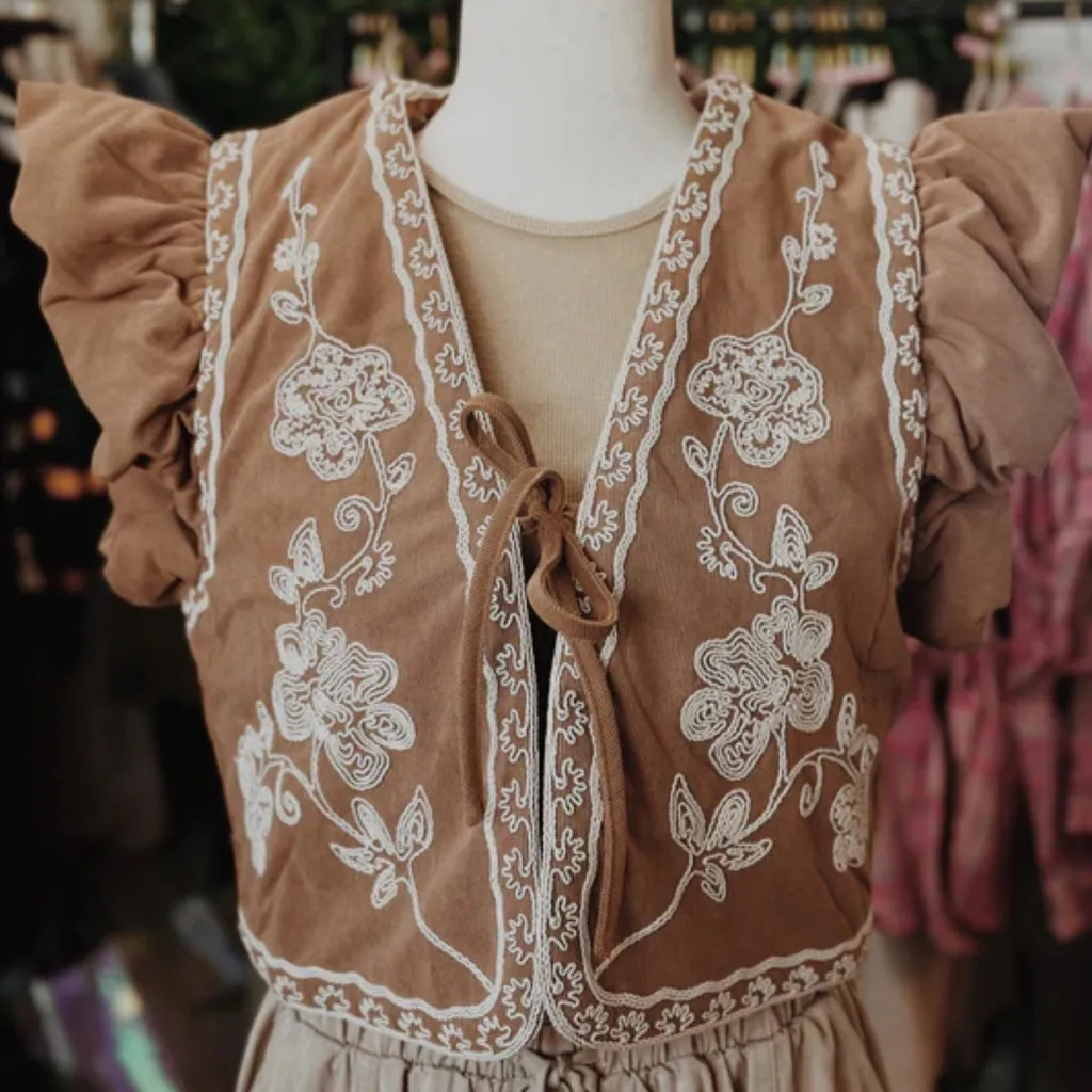 Camel Embroidered Ruffle Sleeve Vest Size M - Image 2