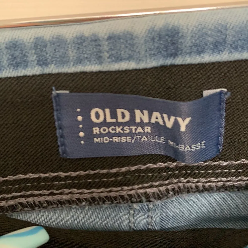 Old Navy   Mid-Rise Rockstar Pull On Jeans - Image 3