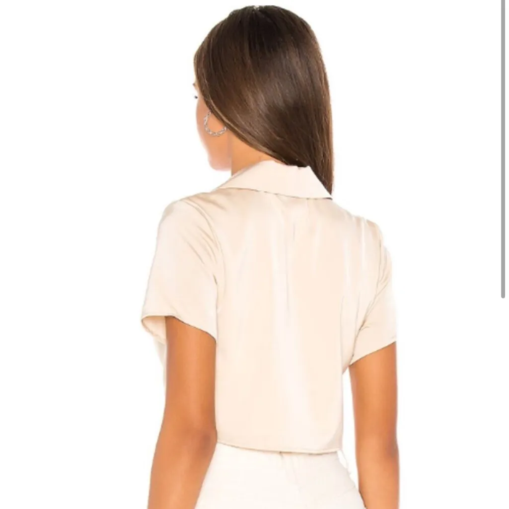 Lovers + Friends Montana Top in Bone XS Revolve Satin Collared Top - Image 3