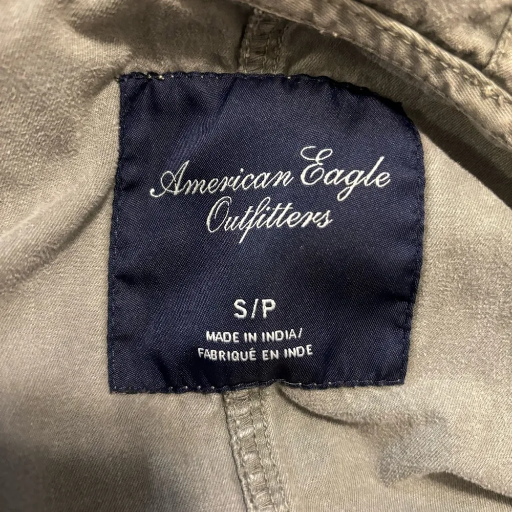 Women’s American Eagle vintage Y2K khaki green utility jacket coat size small - Image 7